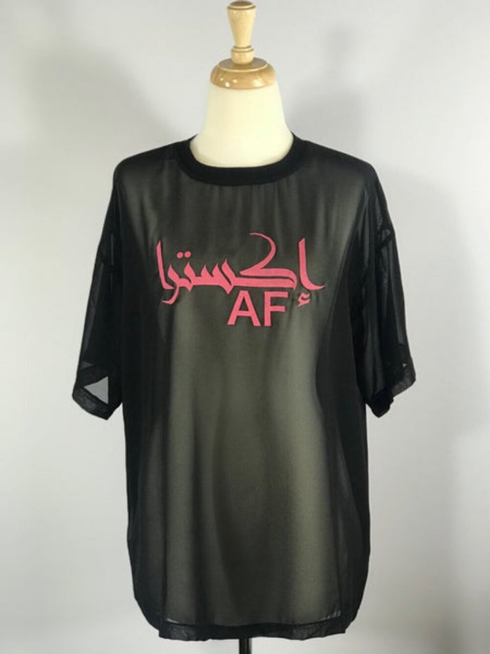 REVILED EXTRA AF Oversized Chiffon Tee Black Pink Print